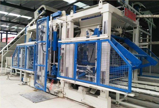 全自動透水磚機設(shè)備