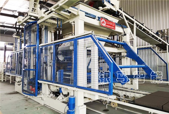 透水磚機(jī)液壓油高溫預(yù)防及閥門泄露原因！