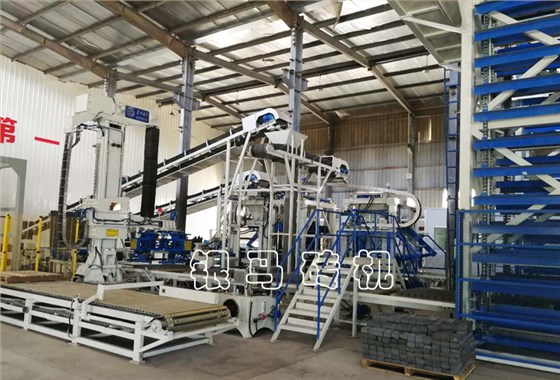 透水磚機：鋼渣尾礦制磚設(shè)備充當(dāng)用戶緊抓機遇的&ldquo;套索&rdquo;！