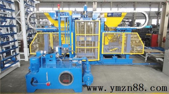 銀馬砌塊成型機