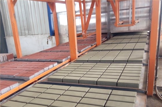 全自動透水磚機(jī)