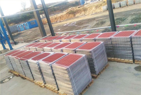 全自動(dòng)免燒磚機(jī)