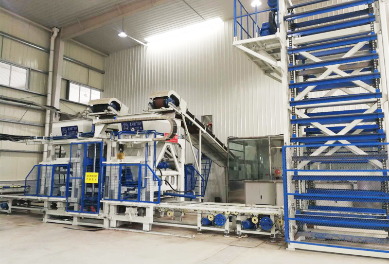 全自動(dòng)磚機(jī)生產(chǎn)設(shè)備的十條操作規(guī)范