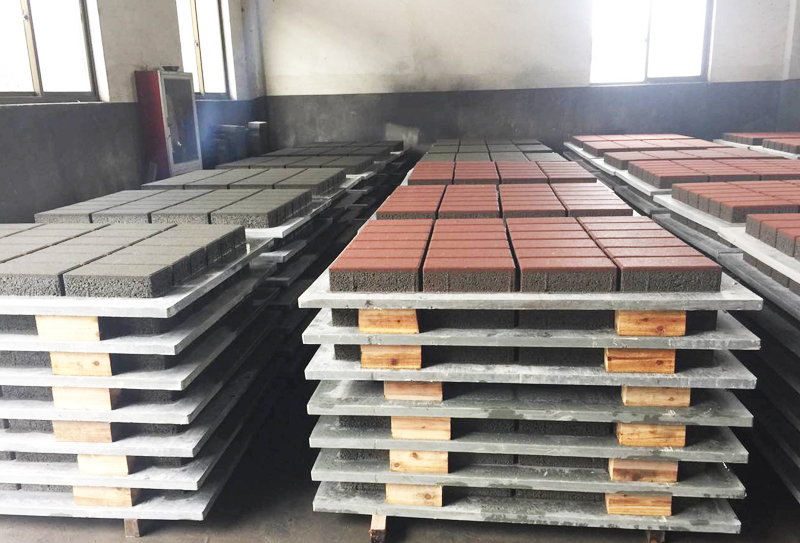 煤矸石免燒磚生產(chǎn)線廠家講解設(shè)備常見(jiàn)問(wèn)題解決辦法