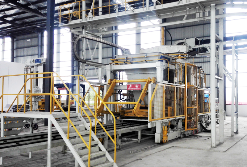 透水磚機(jī)設(shè)備