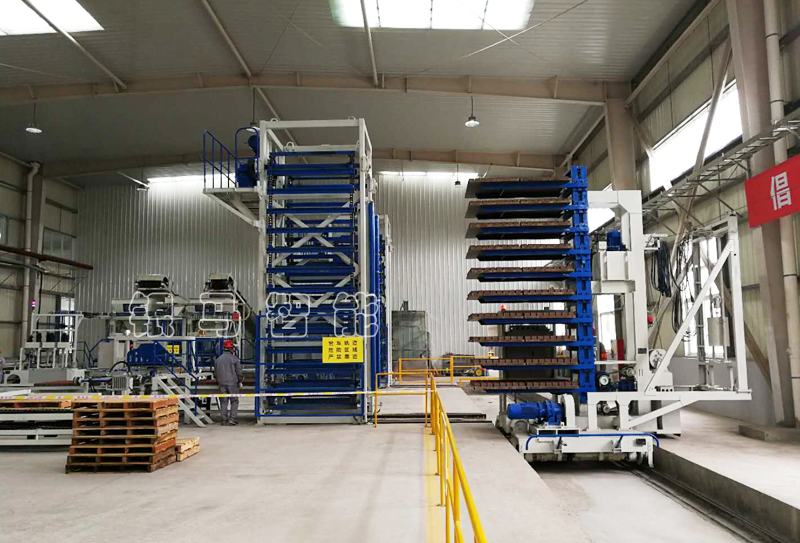 銀馬免燒磚磚機(jī)生產(chǎn)線優(yōu)勢和突出特點(diǎn)