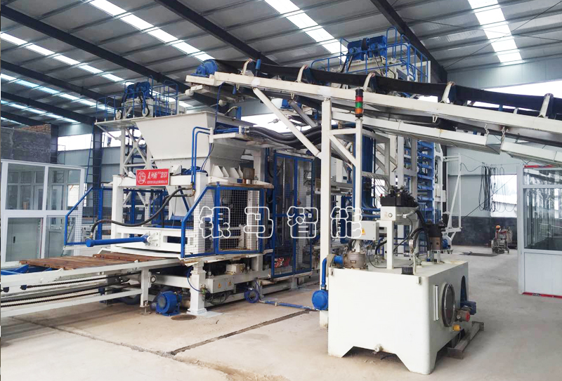 免燒磚自動機(jī)械設(shè)備使用前后需要注意的事項(xiàng)及維護(hù)方法