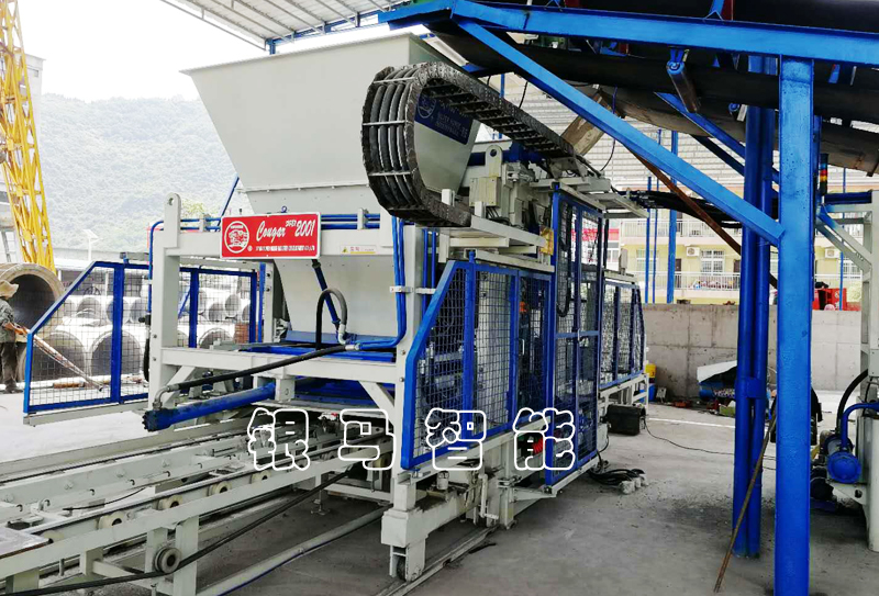 全自動造磚設(shè)備養(yǎng)護(hù)檢修內(nèi)容及配套模具的簡單介紹！