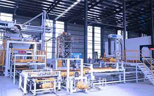 新型環(huán)保透水磚機器：順應(yīng)業(yè)態(tài)轉(zhuǎn)型 助力新型產(chǎn)業(yè)園區(qū)建設(shè)