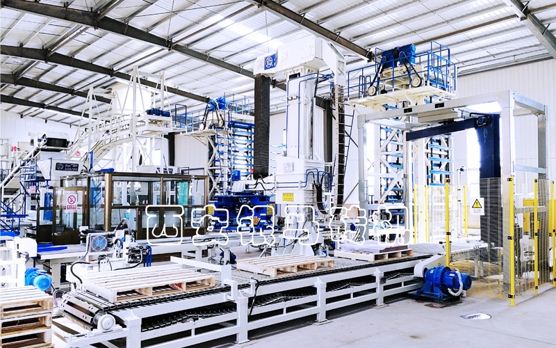 全自動智能透水磚機(jī)：柔性化生產(chǎn)線精確控制成本周期