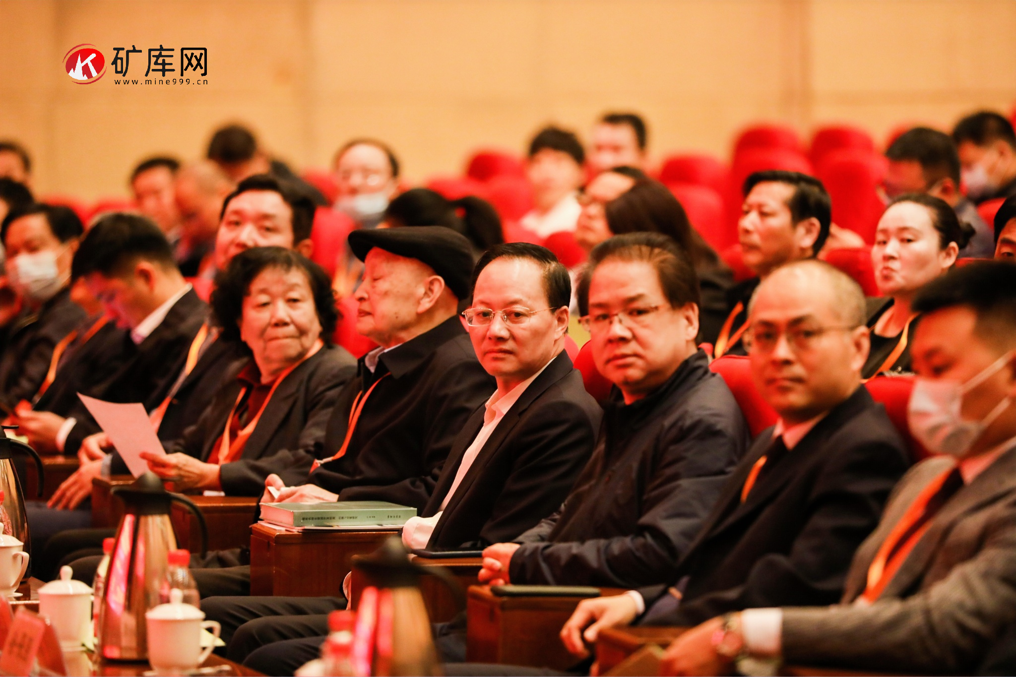 2021全國(guó)礦業(yè)采購(gòu)與供應(yīng)商大會(huì)暨礦業(yè)新裝備新技術(shù)論壇在鄭州召開(kāi)