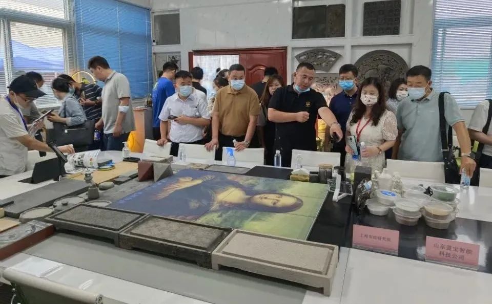 西安銀馬出席2022全國(guó)建筑垃圾資源化利用高層論壇