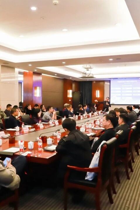 西安銀馬參加煤碳資源型城市煤矸石百千萬噸級產業(yè)化項目技術方案精準對接會